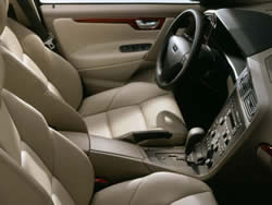 2002 Volvo S60 interior