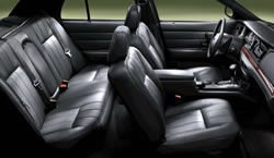 2003 Ford Crown Victoria interior