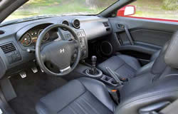 2003 Hyundai Tiburon - interior