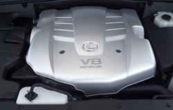 4.7-liter DOHC V8 engine
