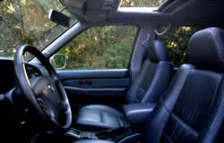 Nissan Pathfinder - interior
