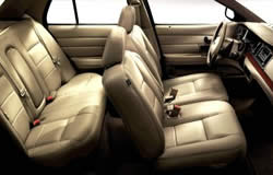 2004 Ford Crown Victoria - interior