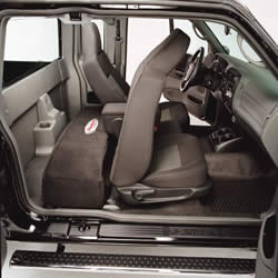 2004 Ford Ranger interior