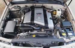 4.7-liter, 8-cylinder, 32-valve V-type DOHC, EFI, cast iron block with aluminum alloy head