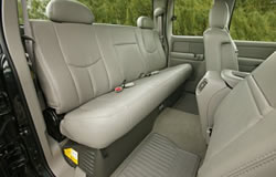 2005 Chevy Silverado Hybrid interior