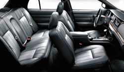 2005 Ford Crown Victoria - interior