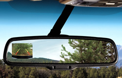 2009 Ford Expedition - rearview camera displayed in rearview mirror